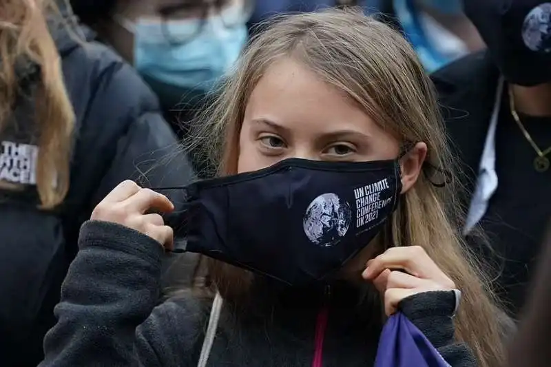 greta thunberg a glasgow 10