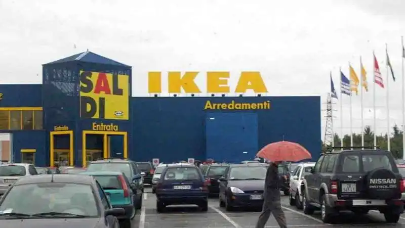 Ikea Corsico 2