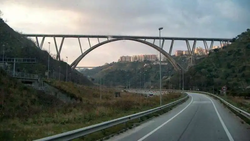 inchiesta sul ponte morandi di catanzaro 5