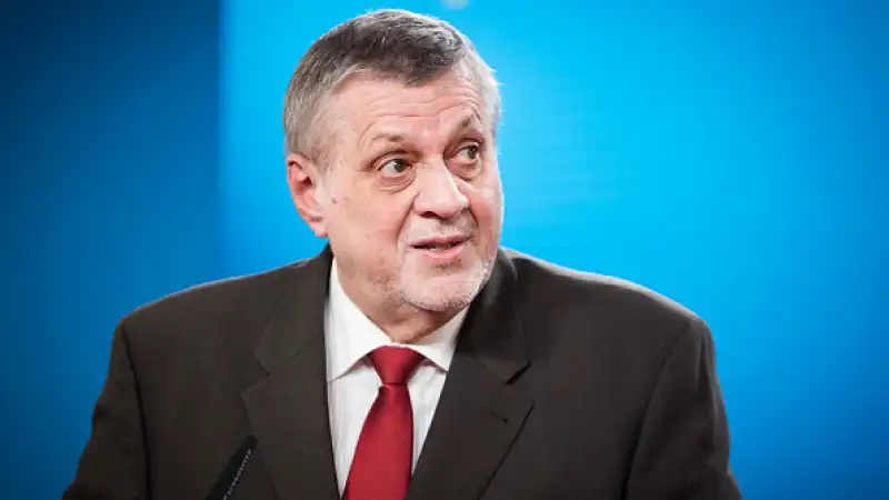 JAN KUBIS