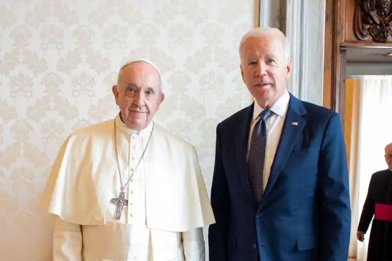 JOE BIDEN PAPA FRANCESCO