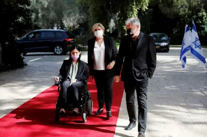 la ministra disabile israeliana karine elharrar 4