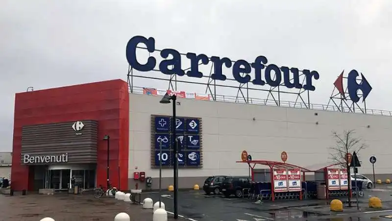 licenziamenti carrefour 4