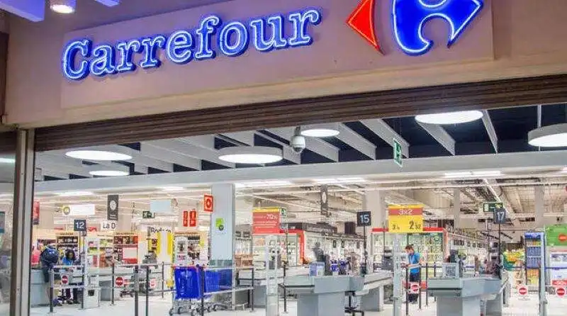 licenziamenti carrefour 5