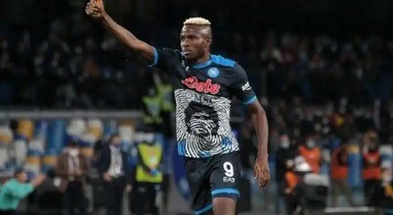 maglia napoli maradona 