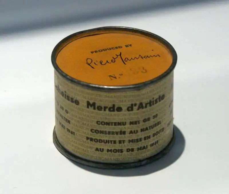 merda d'artista  piero manzoni 