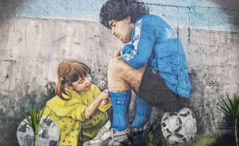 murales maradona napoli 9