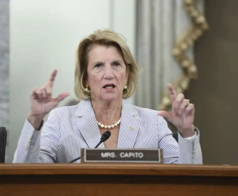 shelley moore capito 2