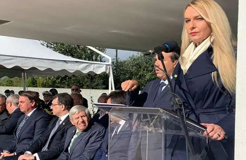 STEFANIA PUCCIARELLI A PISTOIA PER BOLSONARO 