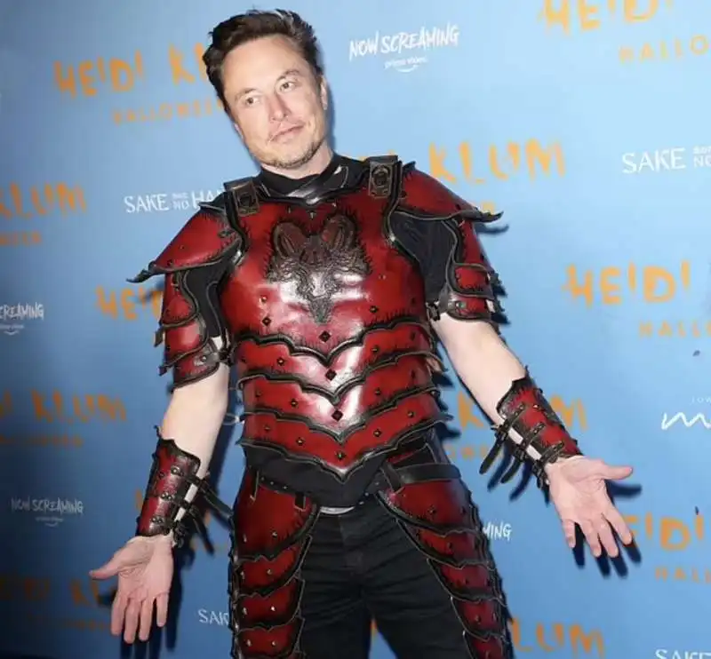 elon musk alla festa di halloween di heidi klum 