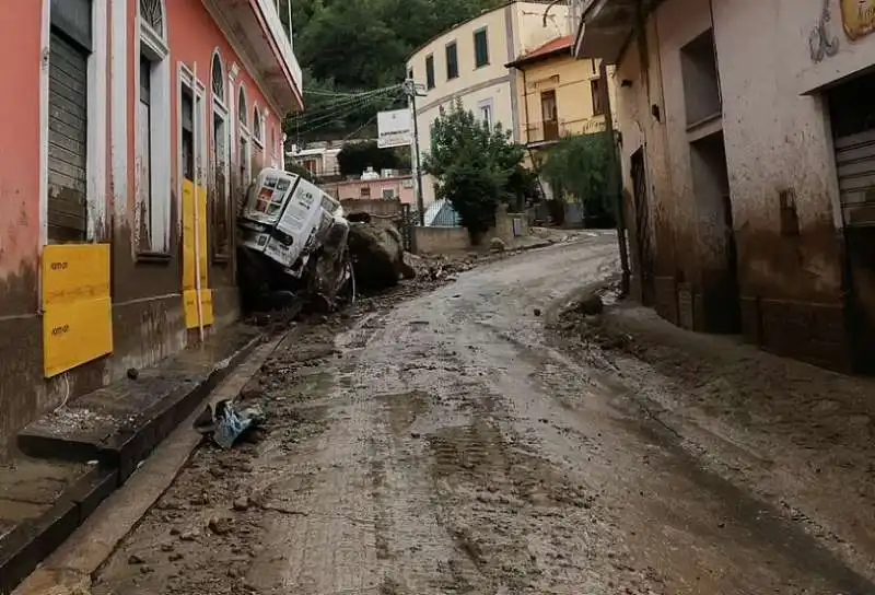 frana a casamicciola terme   ischia   5