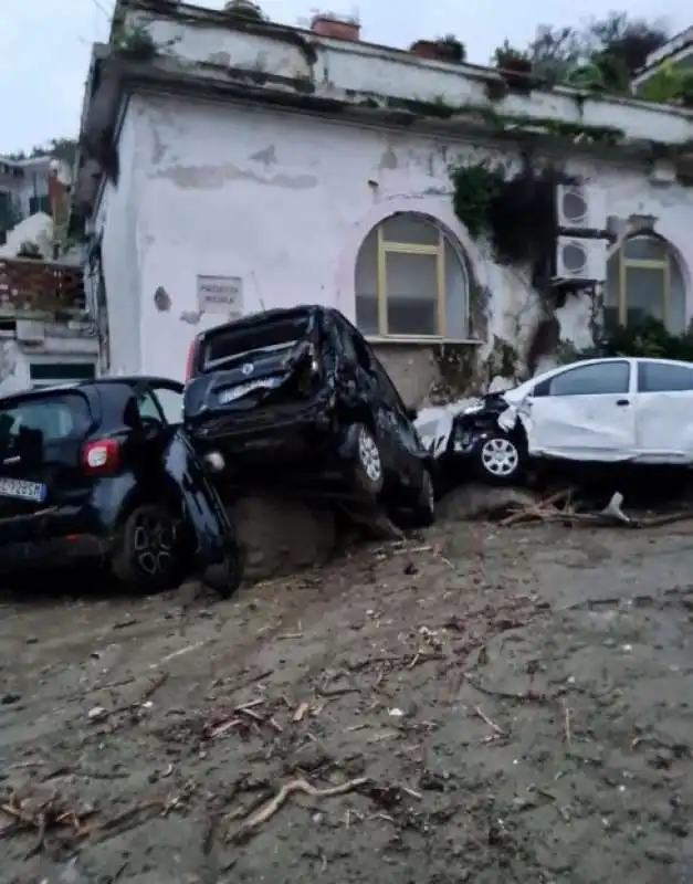 frana a casamicciola terme   ischia   8