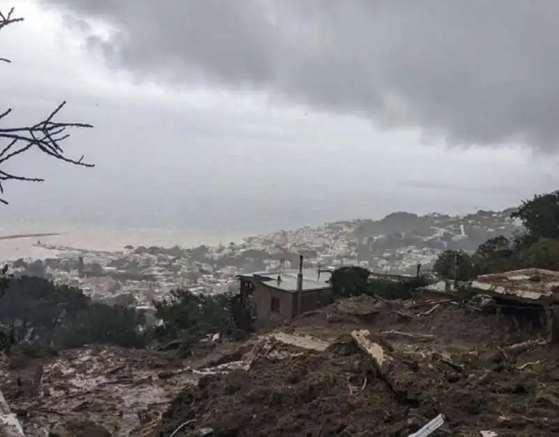 frana casamicciola   ischia   1