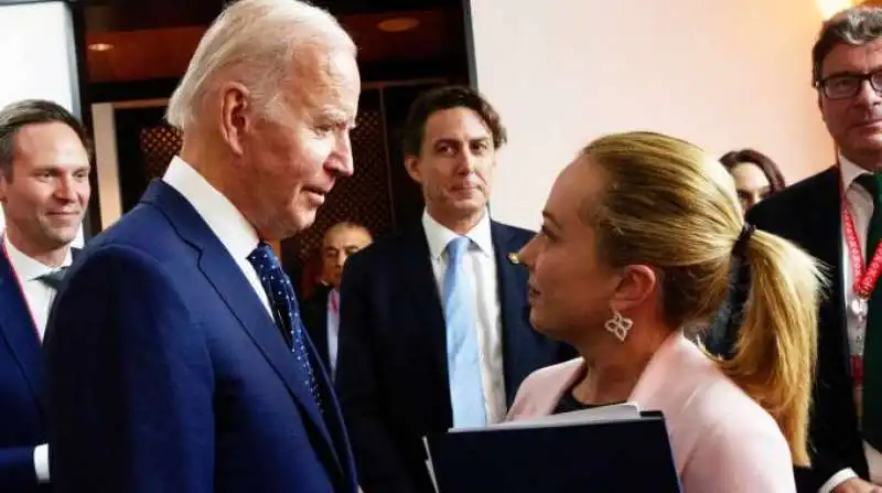 giorgia meloni joe biden g20 2