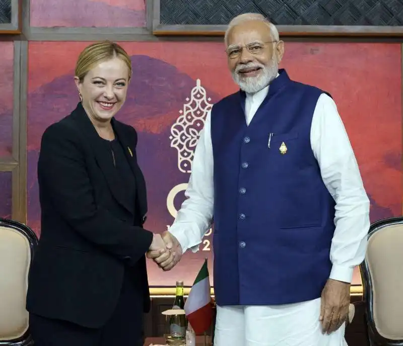 giorgia meloni narendra modi   g20 di bali 