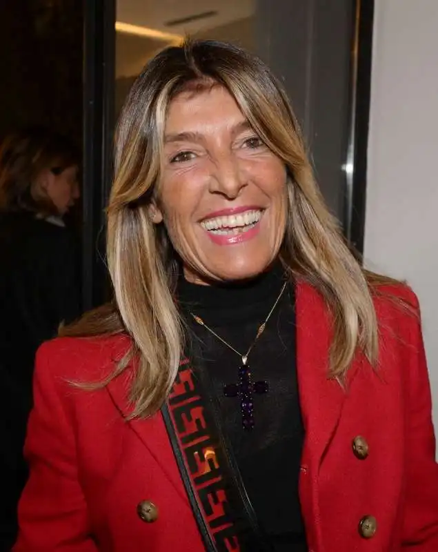 giovanna caruso fendi  foto di bacco