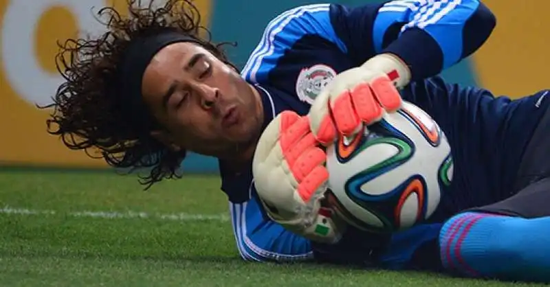 guillermo ochoa 13