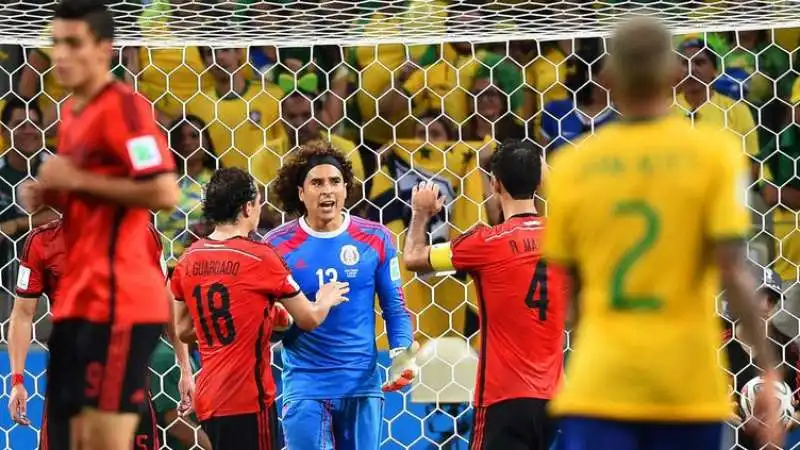 guillermo ochoa 6