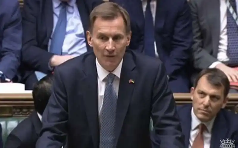 jeremy hunt in parlamento 