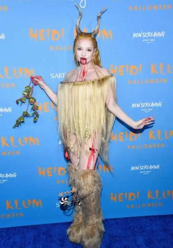 kim petras   heidi klum halloween party 2022