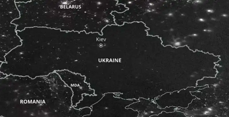 l ucraina al buio   foto satellitare 24 novembre 2022 