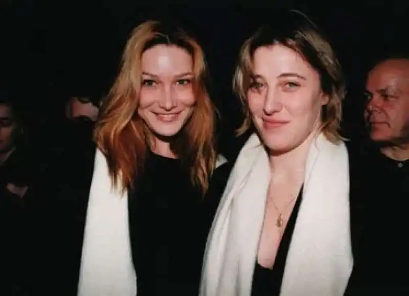 le sorelle carla bruni e valeria bruni tedeschi