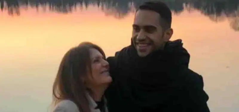 mahmood e la madre 2