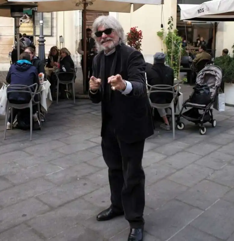 massimo ferrero dimesso dall ospedale 9