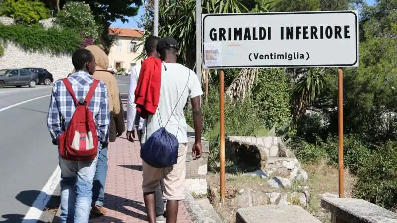 migranti ventimiglia 2