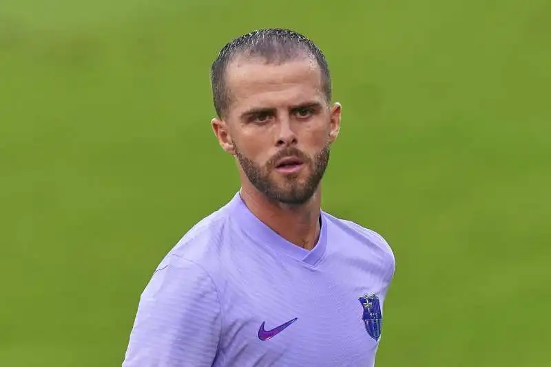 miralem pjanic 1