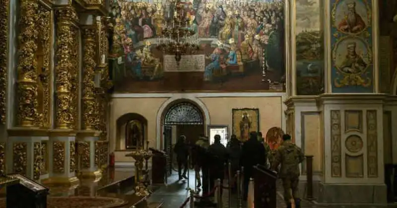 monastero delle grotte di kiev 1