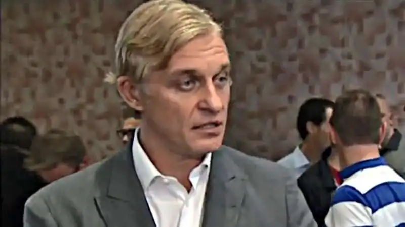 oleg tinkov  1.     