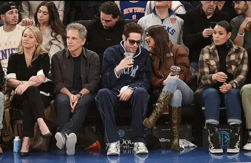 pete davidson e emily ratajkowski madison square garden9