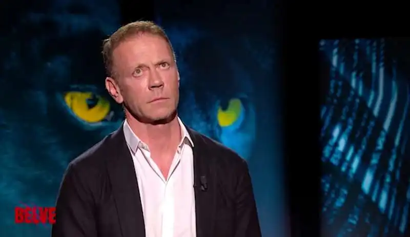 rocco siffredi si commuove a belve  