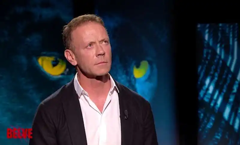 rocco siffredi si commuove a belve    7