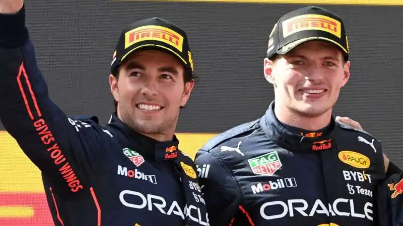 sergio perez max verstappen 1