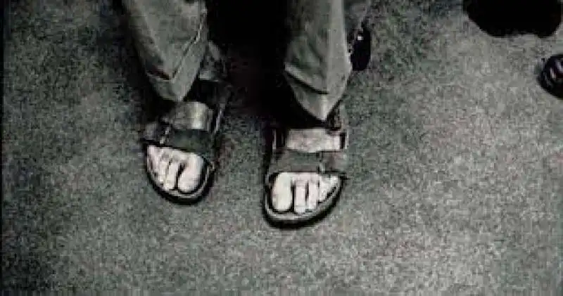 STEVE JOBS IN BIRKENSTOCK 1