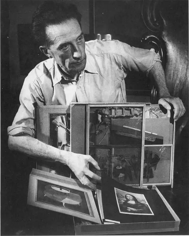 8 duchamp with valise