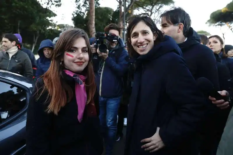 elly schlein alla manifestazione contro il patriarcato a roma  