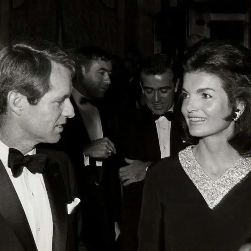 jackie kennedy e bob kennedy 1967