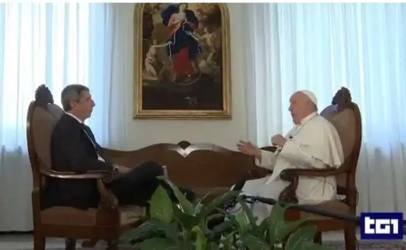 papa francesco intervistato da gian marco chiocci 4