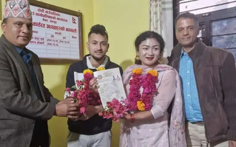 SURENDRA PANDEY E MAYA GURUNG   