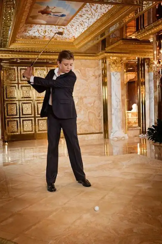 barron trump alla trump tower