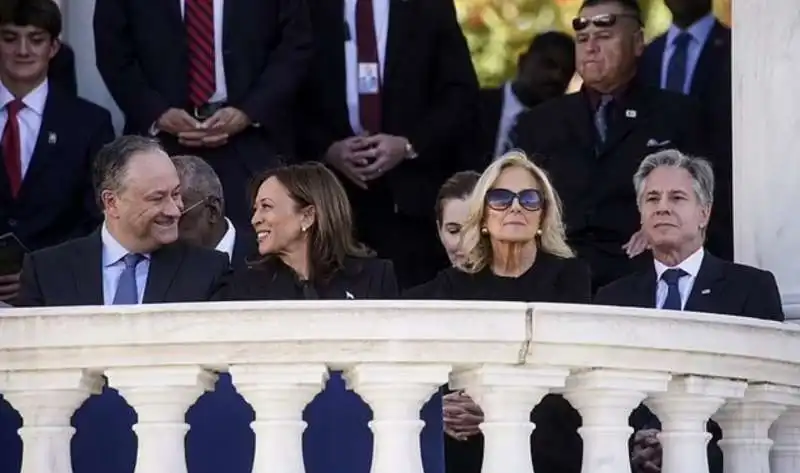 doug ehmoff   kamala harris   jill biden   antony blinken   veteran day   cimitareo di arlington 