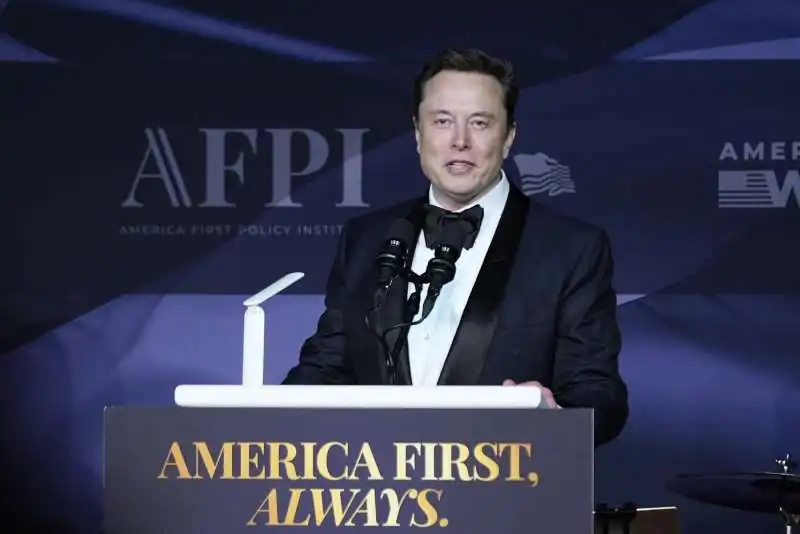 elon musk a mar-a-lago - foto lapresse