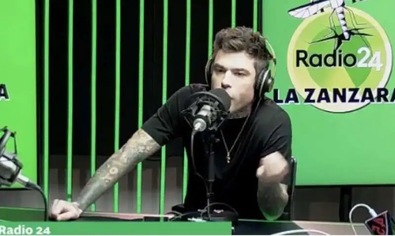 FEDEZ - LA ZANZARA RADIO 24