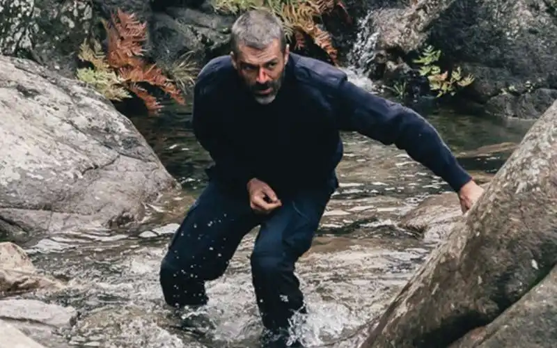   luca argentero la coda del diavolo