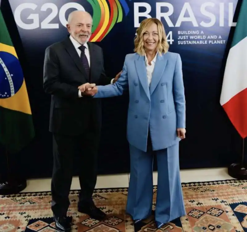 lula con giorgia meloni   g20 brasile