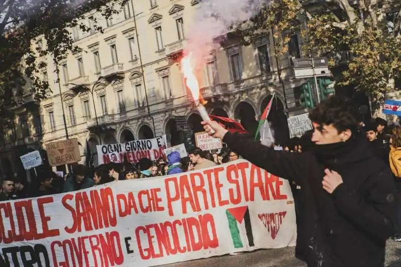 manifestazione pro palestina a torino   6