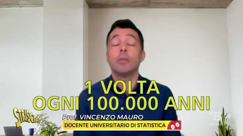 striscia la notizia e i pacchi ricchi ad affari tuoi 7